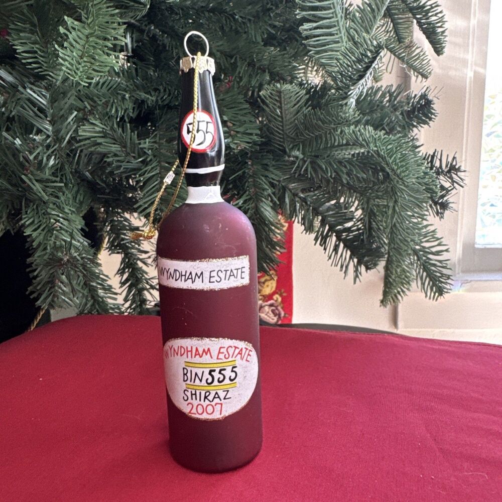 Wine Bottle Glass Christmas Tree Ornament Wyndham Estate Shiraz Bin 555
